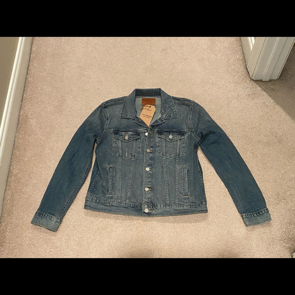 Lucky Brand Denim Jacket (Size Large)